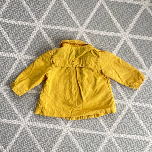 Yellow Carter’s Spring Jacket 2T - Picture 2 of 3